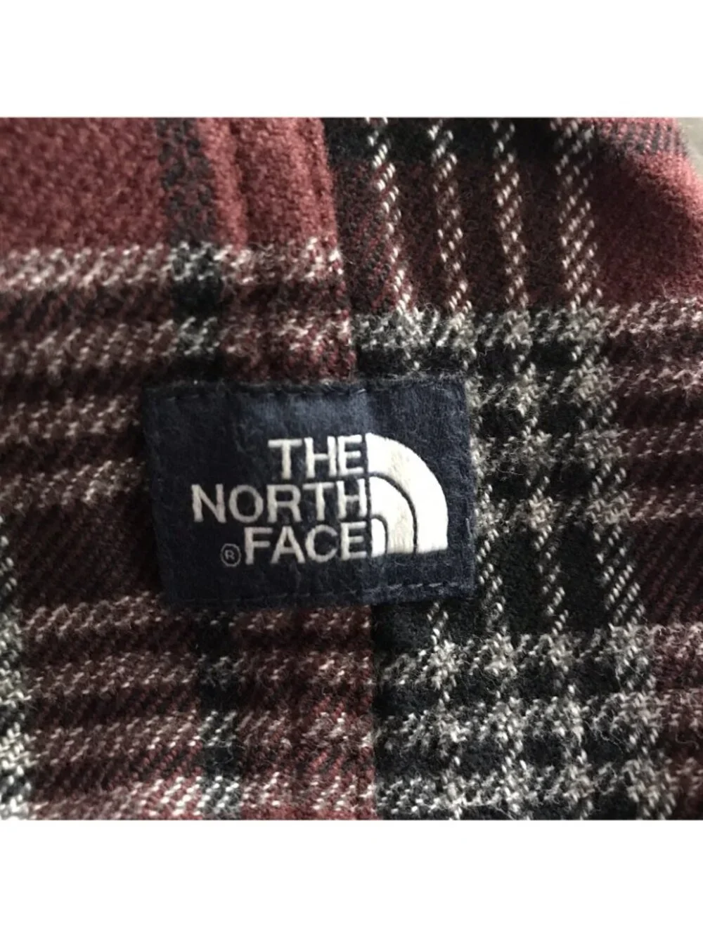 The North Face Flannel Shirt Men Small Plaid Black Burgundy Outdoor Grunge Skate